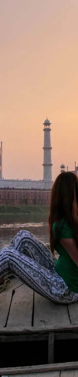Taj Mahal Sunset-Cruise
